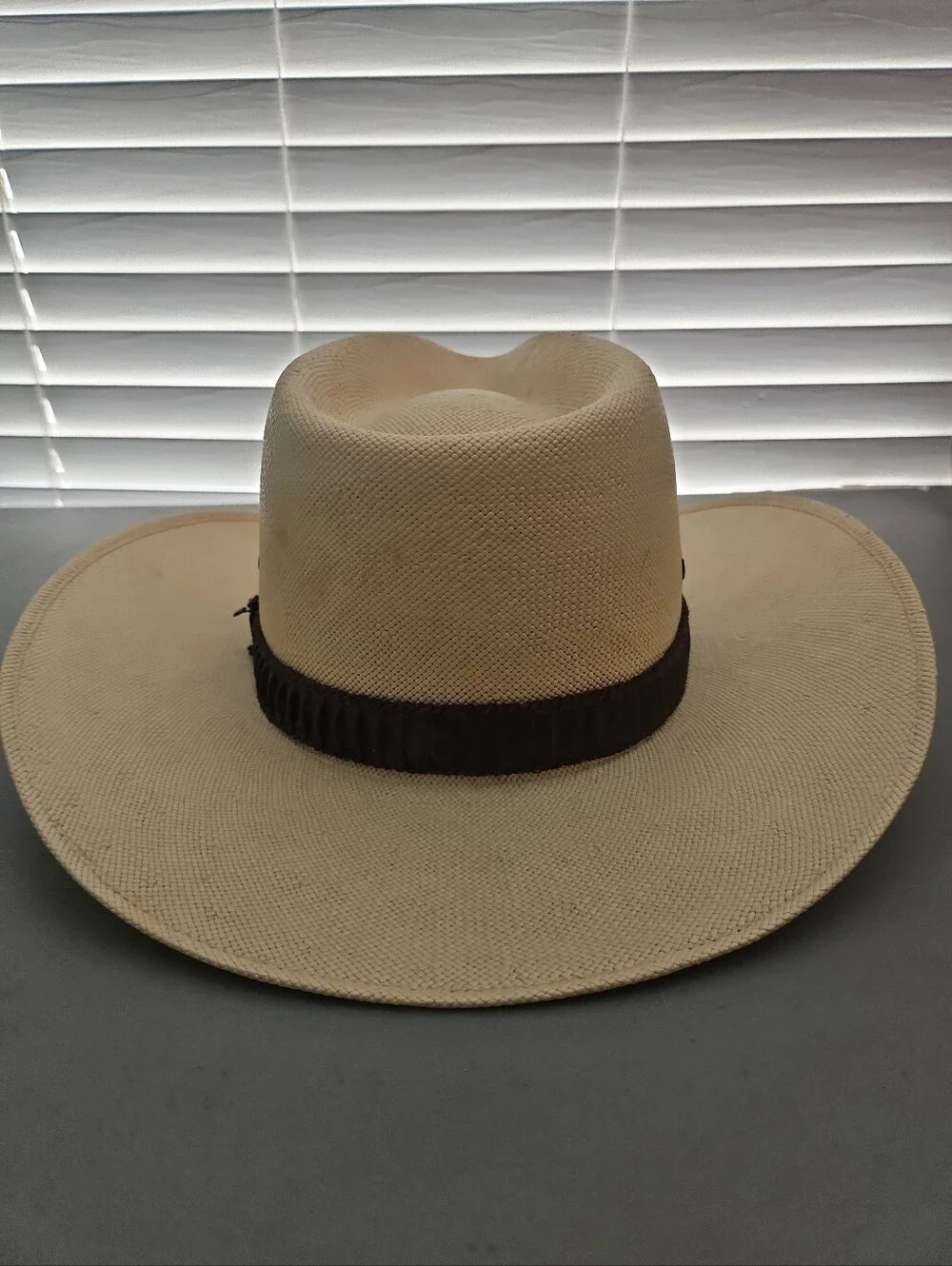 Vintage Stetson Ranch Oak 6X Shantung Straw Cowboy Hat Size 7 1/8 M JBS Pin